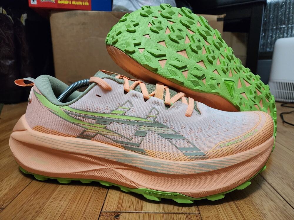 ASICS Trabuco Max 4 Men's Sz 13 Running Hiking Trail Shoes Orange Green 1011B976